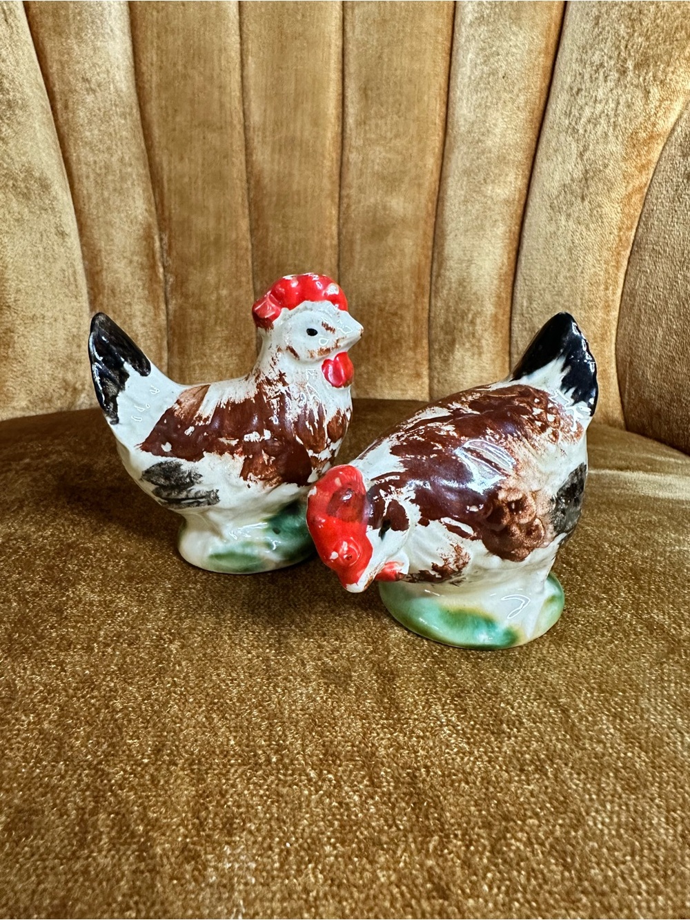 Vintage Mid Century Ceramic Chicken Salt & Pepper Shakers Made in Japan